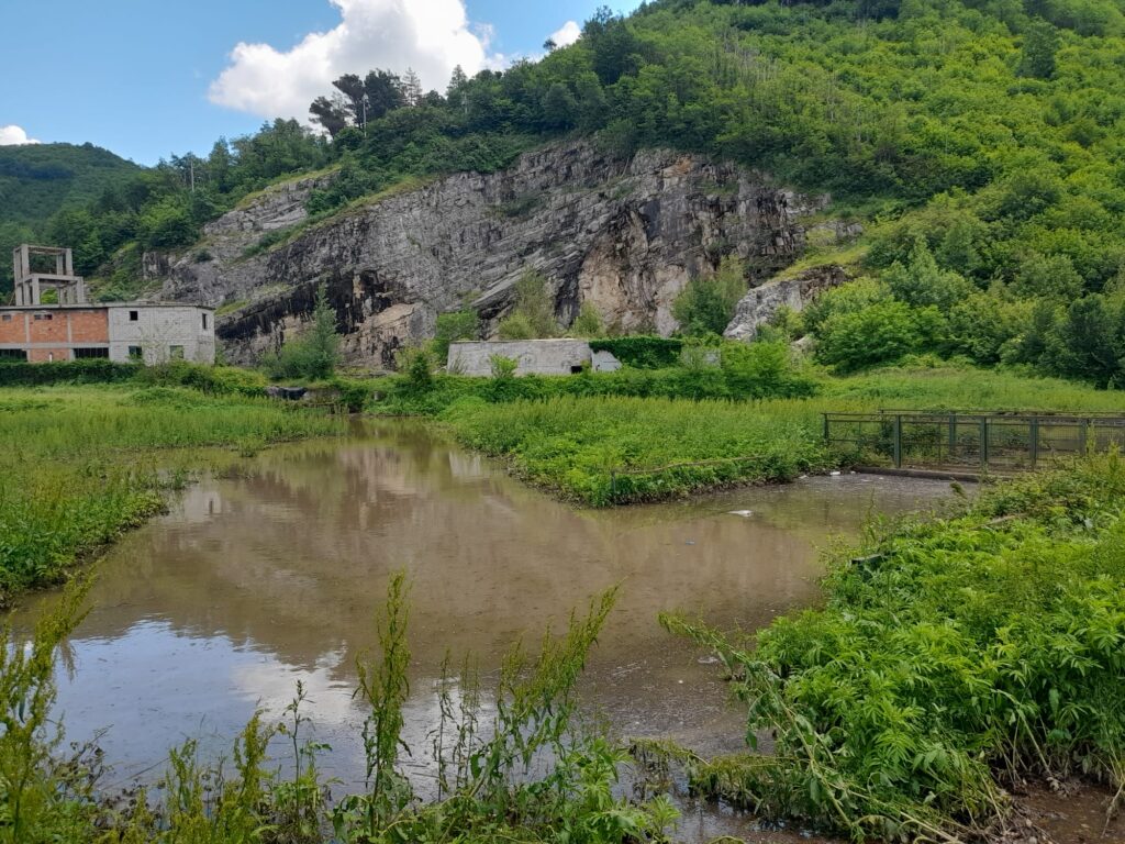 Inghiottitoio carsico in Forino